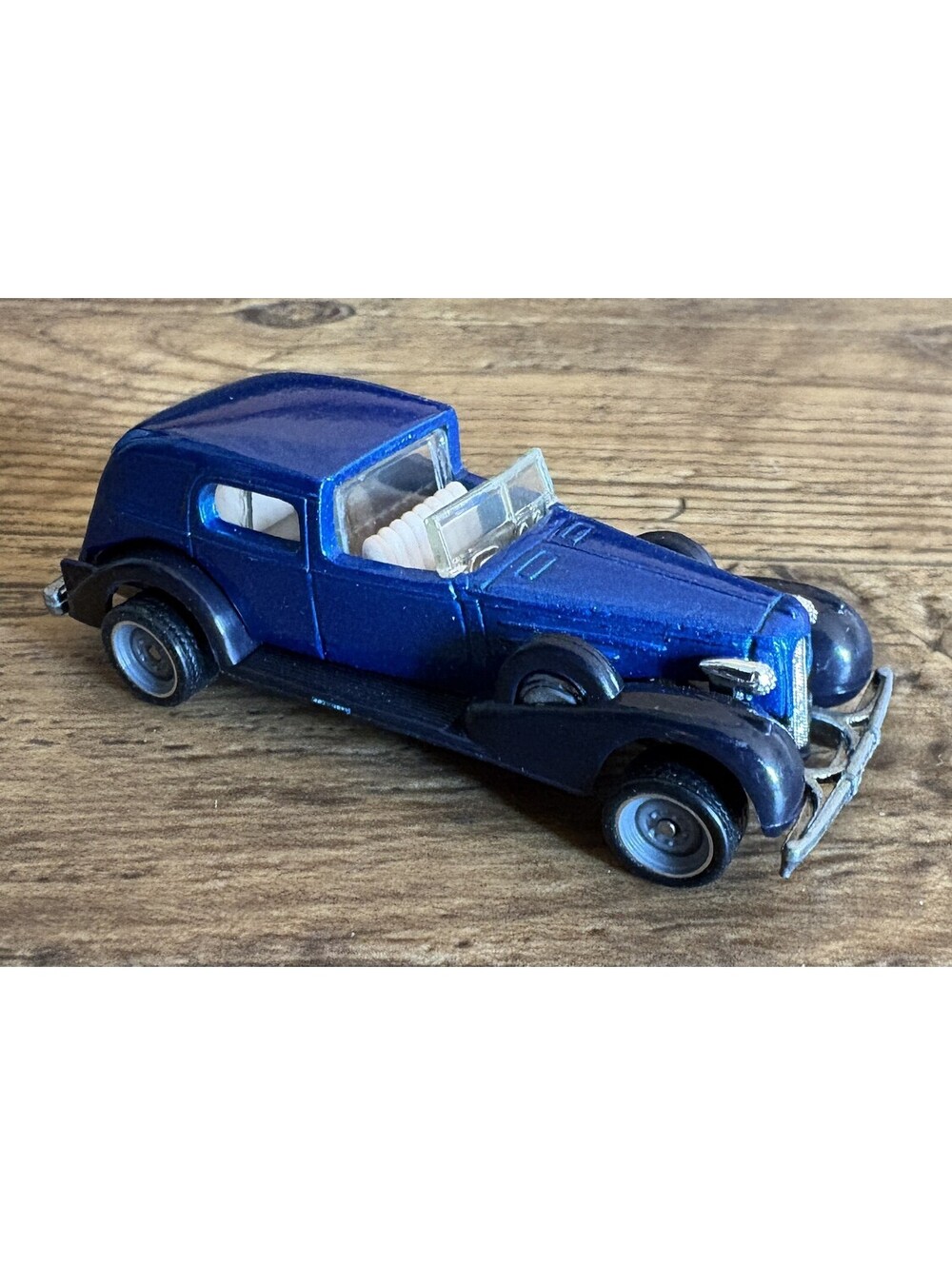 1981 Hot Wheels Vintage '35 Classic Caddy  Cadillac - Whitewalls - Metallic Blue